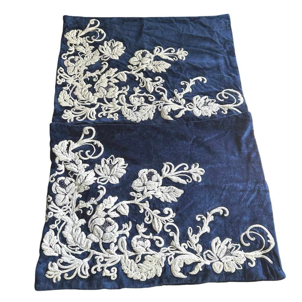 2 Frontgate standard sham white floral embroidered blue velvet pillowcase EUC